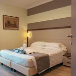 Hotel Rosa 4*
