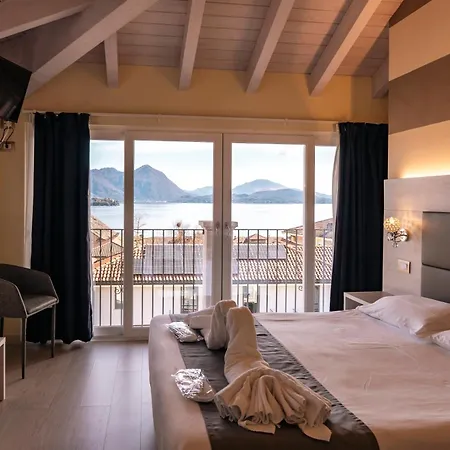 Hotel Rosa 4*