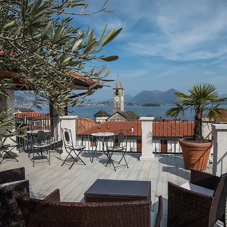 Rosa Hotel
